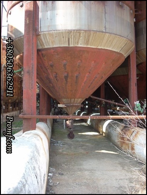 Резервуары типа А9-КЕН 50 м.куб., нержавеющая сталь, вертикальные (днища конусом), рубашка (Чехословакия), фото 2