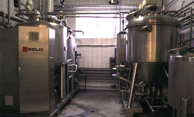 Complex equipment for the production of sauces, mayonnaise, mustard